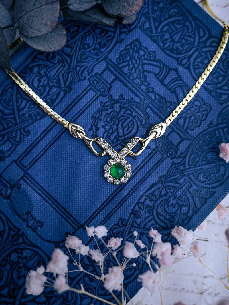 法國 80年代老項鍊 手捧花—歐洲古董首飾 Vintage Jewelry - 項鍊 - 其他金屬 