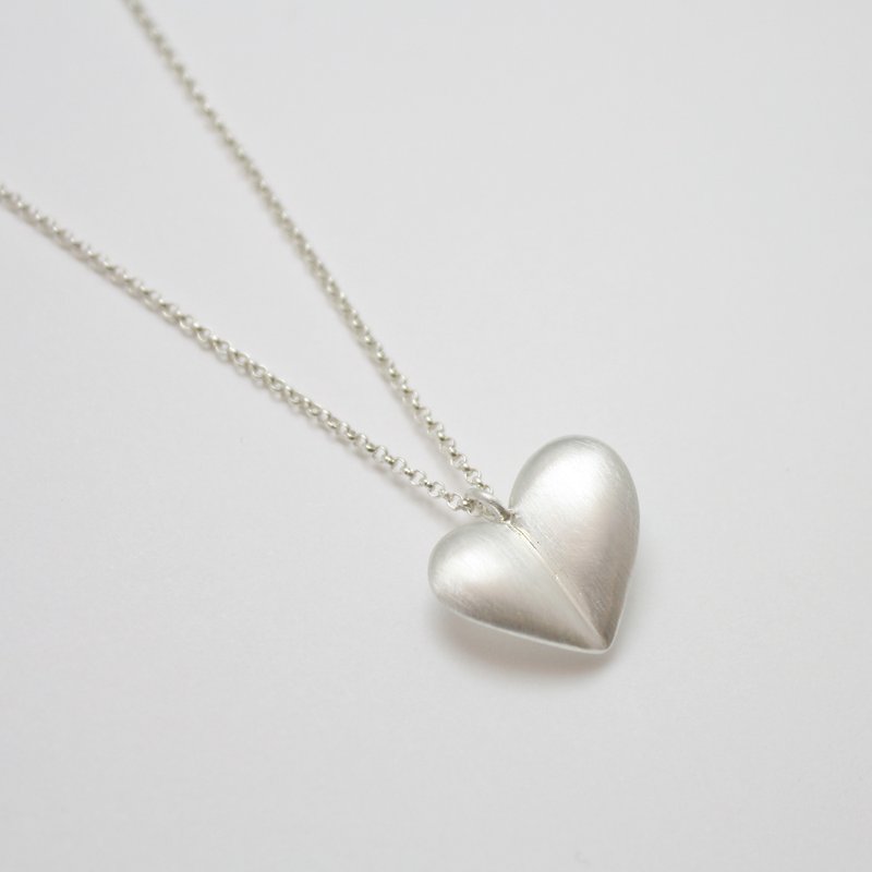 Heart Leaf Necklace - สร้อยคอ - โลหะ สีเงิน