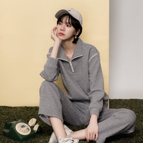 MEDUSA LADY 【MEDUSA】灰色泡泡壓紋翻領運動上衣(M-XL) | 女運動上衣