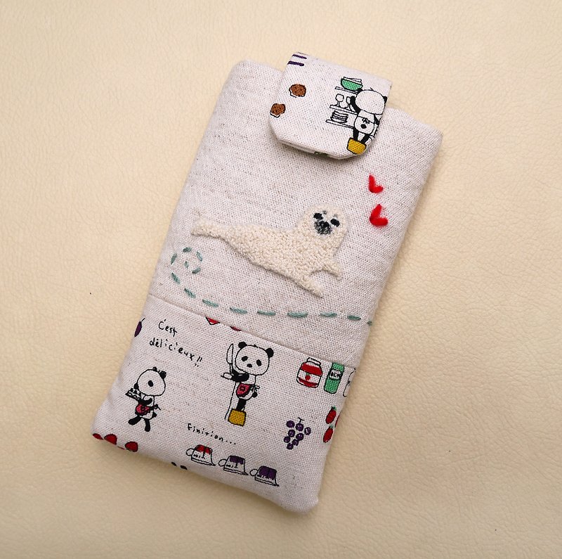 Small seal embroidered phone pouch (M) for 5 inch phones - Other - Cotton & Hemp 