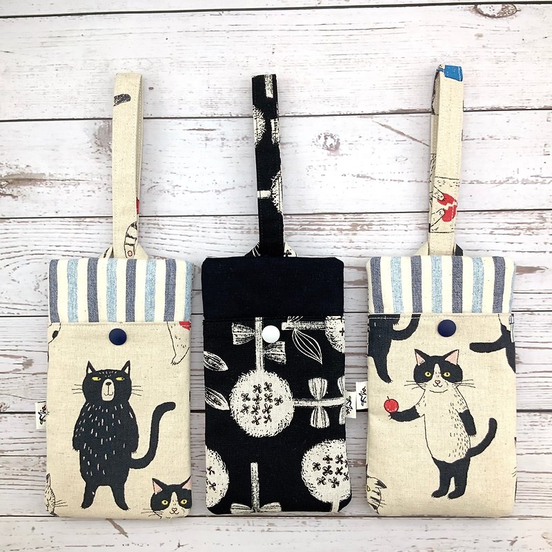 The little black cat on the left - cotton phone case - mobile phone / banknote / card - all at once - Phone Cases - Cotton & Hemp 