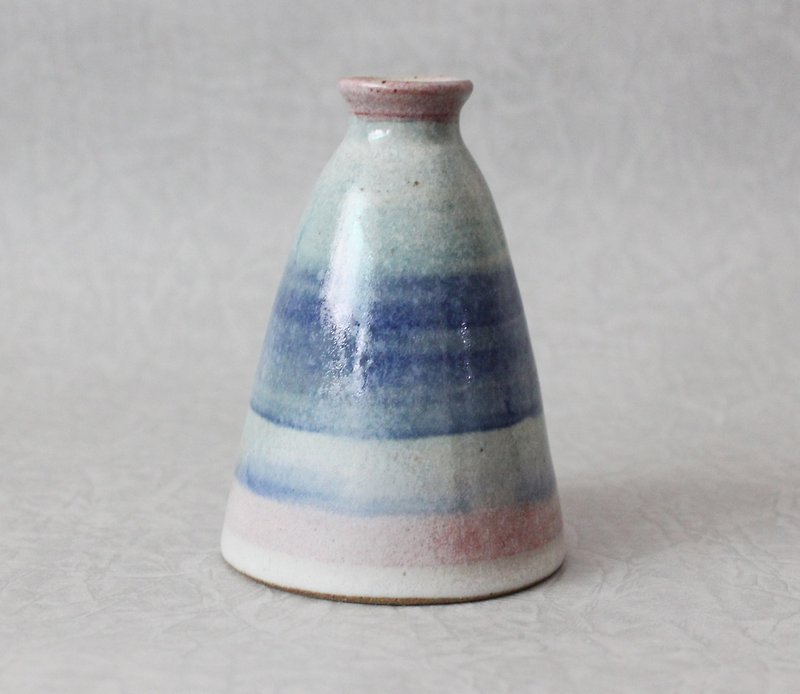 Brush color white glaze flower pot - Pottery & Ceramics - Pottery 