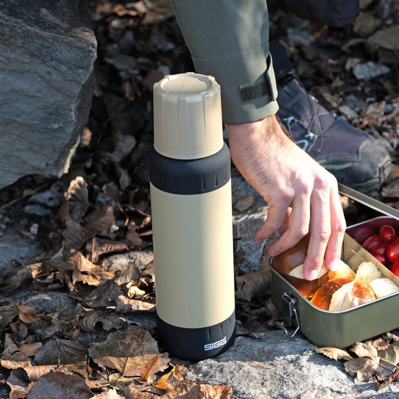 瑞士百年 SIGG ALPINE 25小時極輕超保溫瓶 1000ml - 保溫瓶/保溫杯 - 不鏽鋼 多色