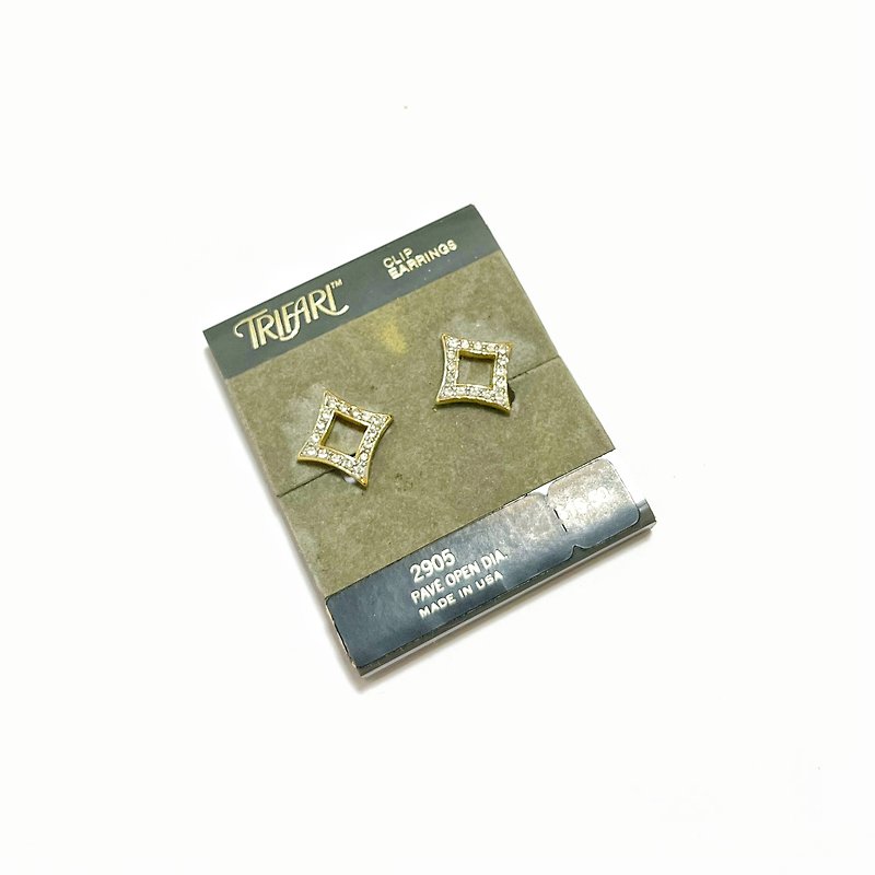 •DANIEL• 古いヨーロッパとアメリカの TRIFARI ひし形ダイヤモンド イヤリング - ピアス・イヤリング - 金属 シルバー