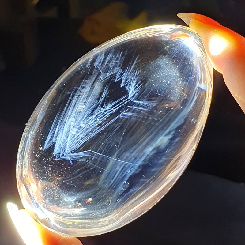 龍彩~ DB11 藍針水晶 天使的羽毛 171.6g Blue Needle Quartz - 擺飾/家飾品 - 寶石 白色