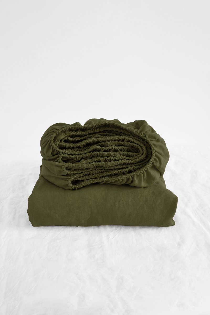 Dark olive linen fitted sheet / Softened linen bed sheet / Deep pocket - 寢具/床包 - 亞麻 綠色