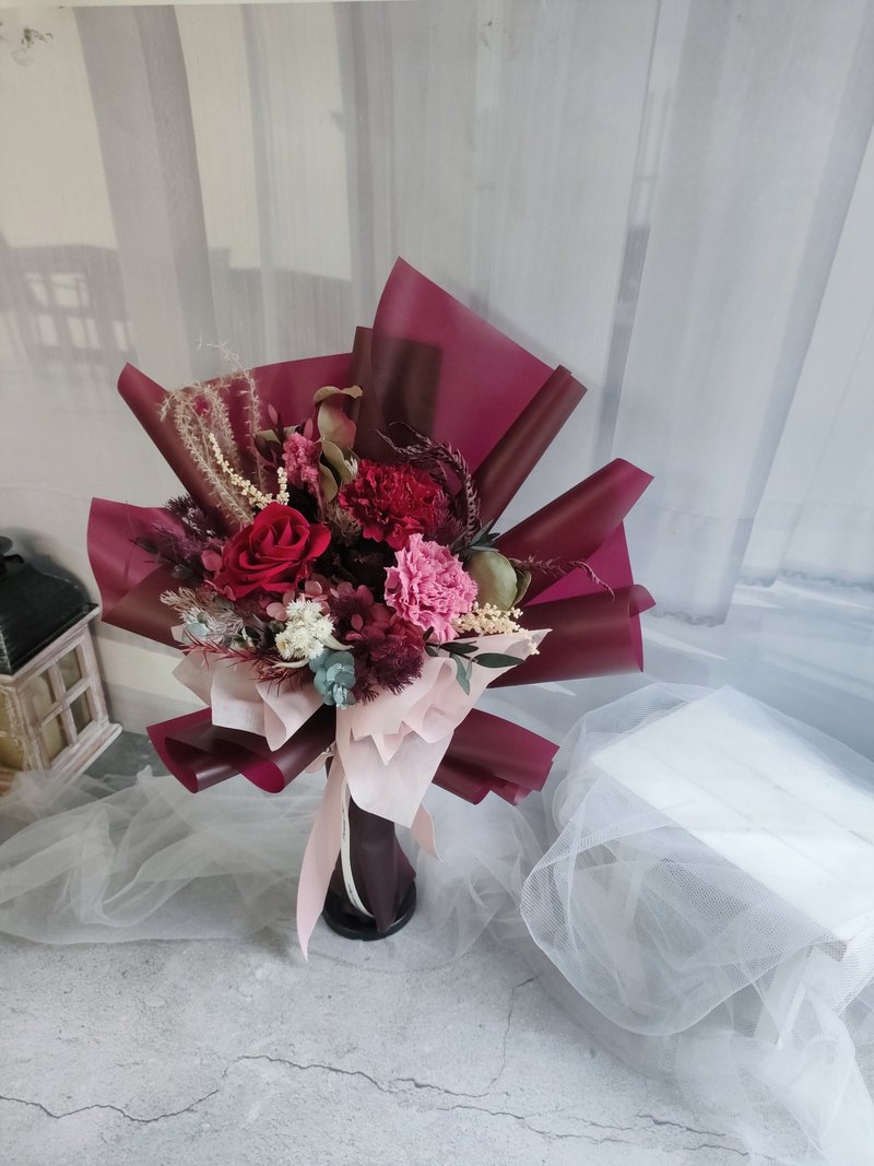 【One-person class】Flower art-Korean bouquet course Dry immortal bouquet packaging - จัดดอกไม้/ต้นไม้ - พืช/ดอกไม้ 