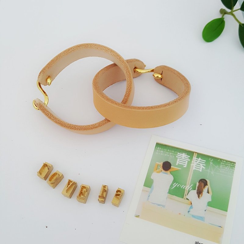 Qixi Festival Valentine's Day Limited Time 50% Off Customized Couple Gifts Can Lettering Leather Bracelet Vegetable Tanned Leather - สร้อยข้อมือ - หนังแท้ 