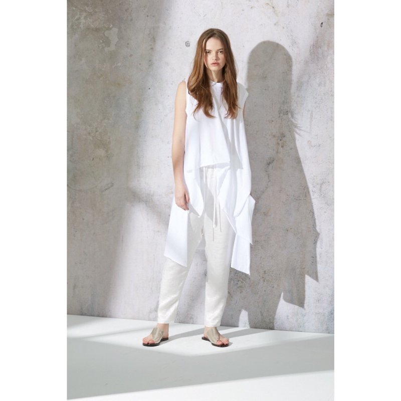 1801A0513 asymmetrical long vest - เสื้อกั๊กผู้หญิง - ผ้าฝ้าย/ผ้าลินิน ขาว
