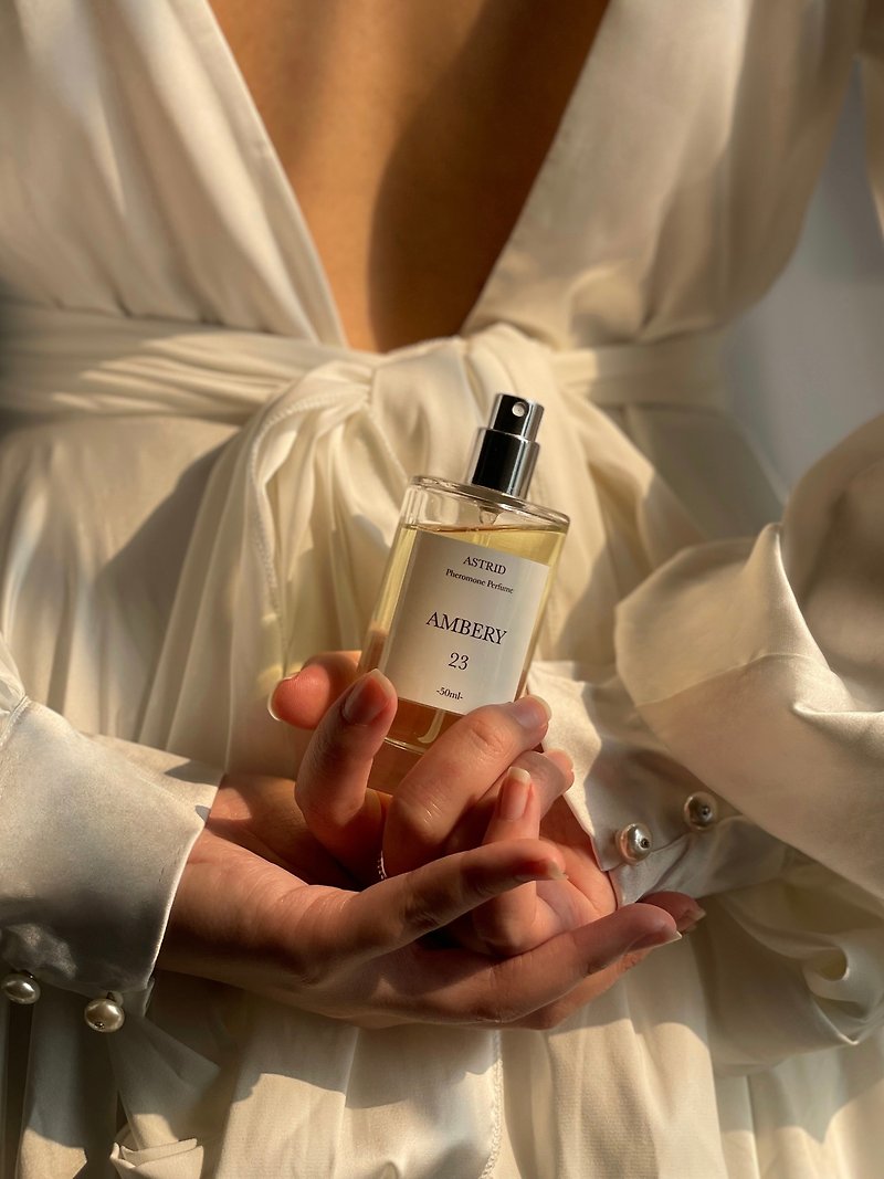 White Orchid and Vanilla - 50ml Pheromone Perfume - Best Gift - Perfumes & Balms - Glass Transparent