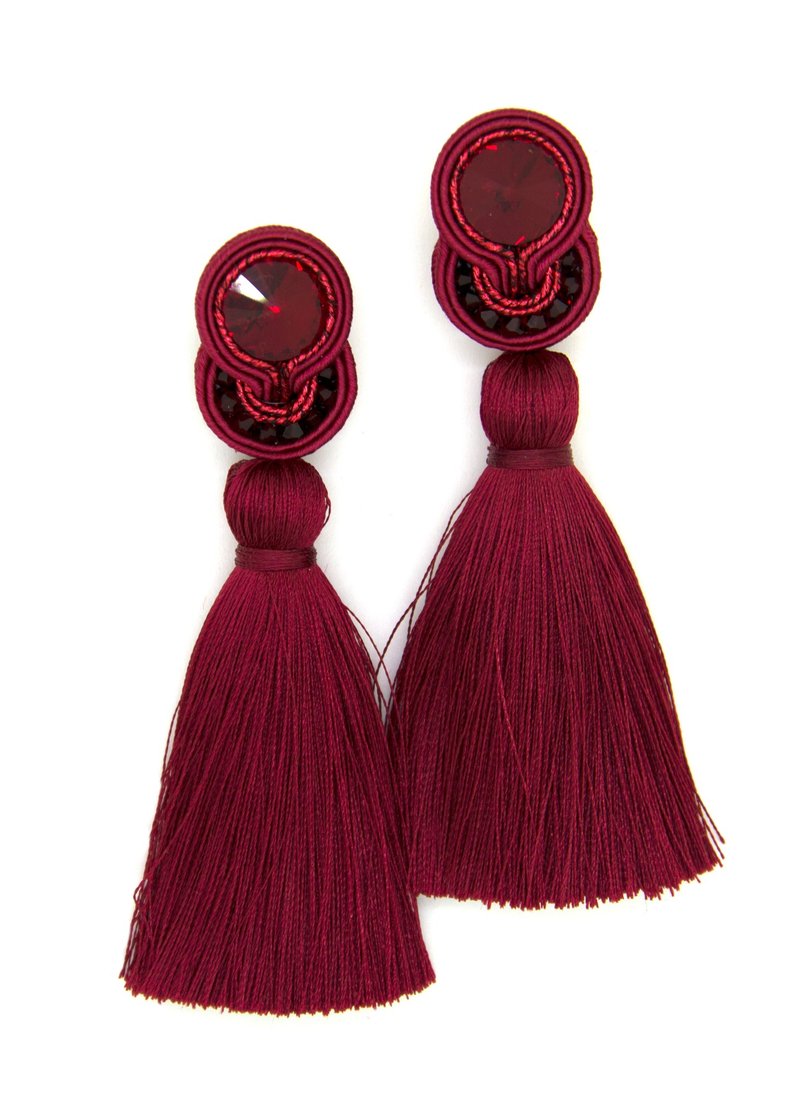 Drop Tassel earrings in burgundy red - 耳環/耳夾/耳骨夾 - 其他材質 紅色