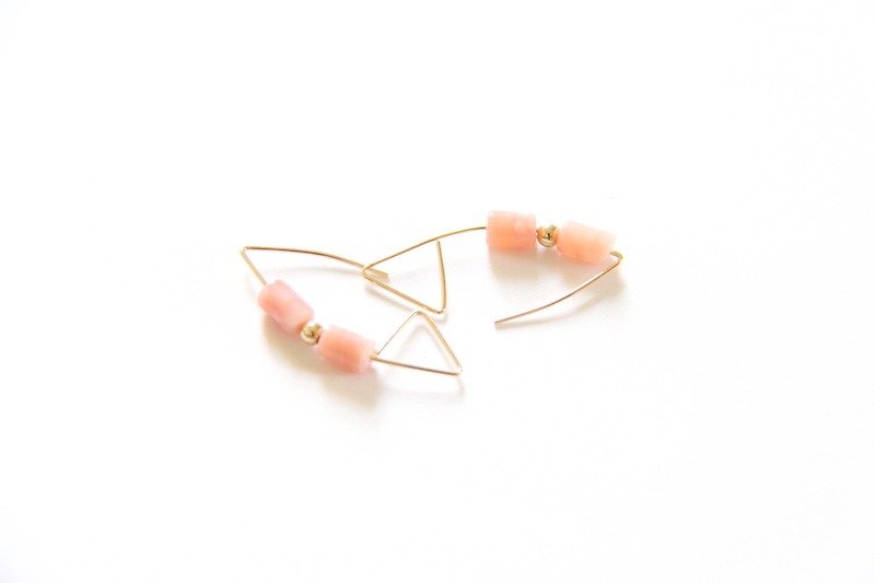 Minimalist Opal Earrings / Opal wire earring. X'mas. - Earrings & Clip-ons - Gemstone Pink