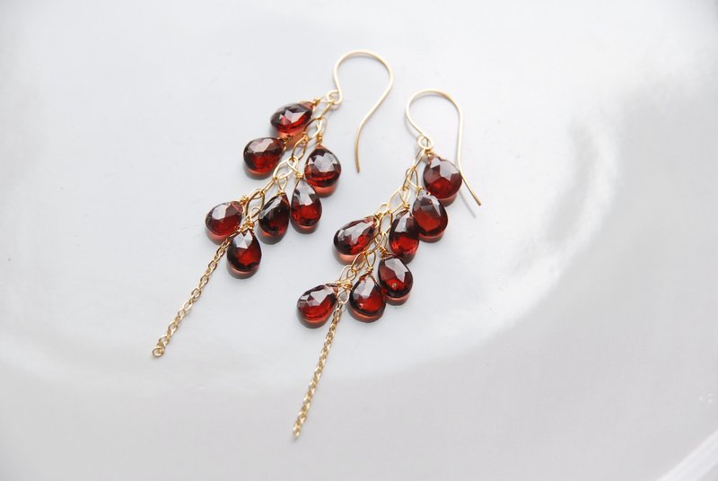 Resale Garnet Bell Earrings 14kgf - ต่างหู - เครื่องประดับพลอย สีแดง