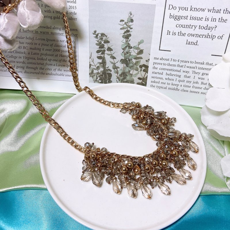 [Western Antique Jewelry] Rare tassel-like stacked flower-dropped coffee gray beads and corner beads gorgeous necklace - Necklaces - Precious Metals Khaki