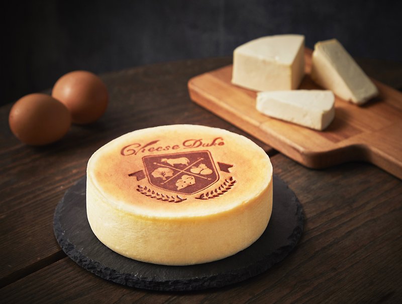 【デュークチーズ】ピュアオリジナルチーズケーキ 4インチ - ケーキ・デザート - その他の素材 透明