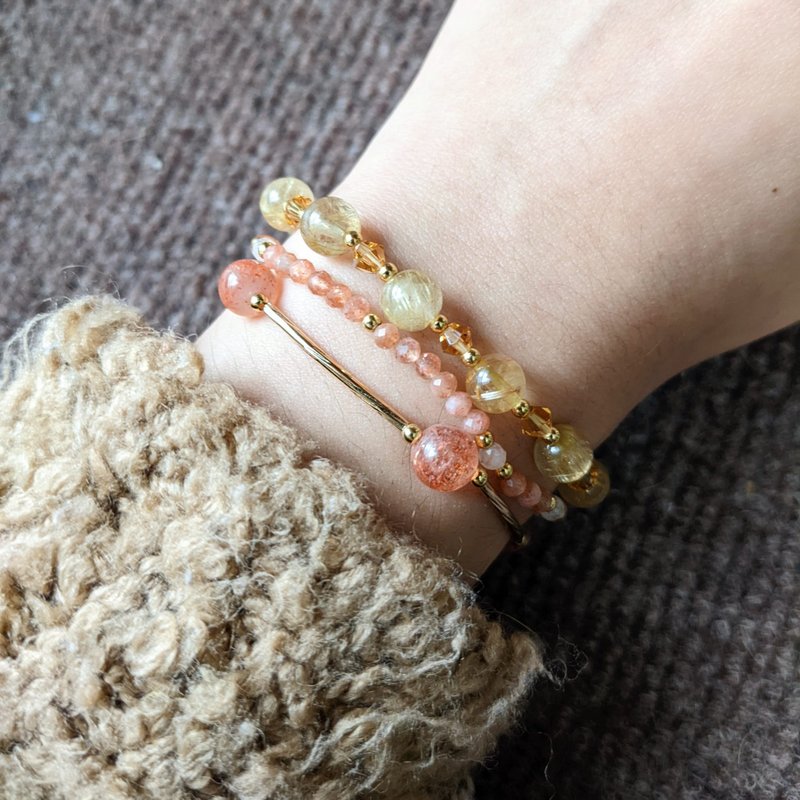 Enhancing the positive energy of wealth and recruiting nobles combination - gold titanium crystal bracelet with sun stone double chain - สร้อยข้อมือ - คริสตัล 
