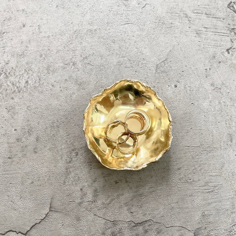 Melt brass accessory tray - เทียน/เชิงเทียน - ทองแดงทองเหลือง สีทอง