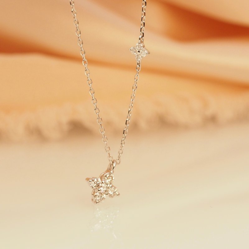 PT950鉑金鑽石四葉草項鏈 PT950 The Diamond Clover Duet Neckla - 項鍊 - 貴金屬 