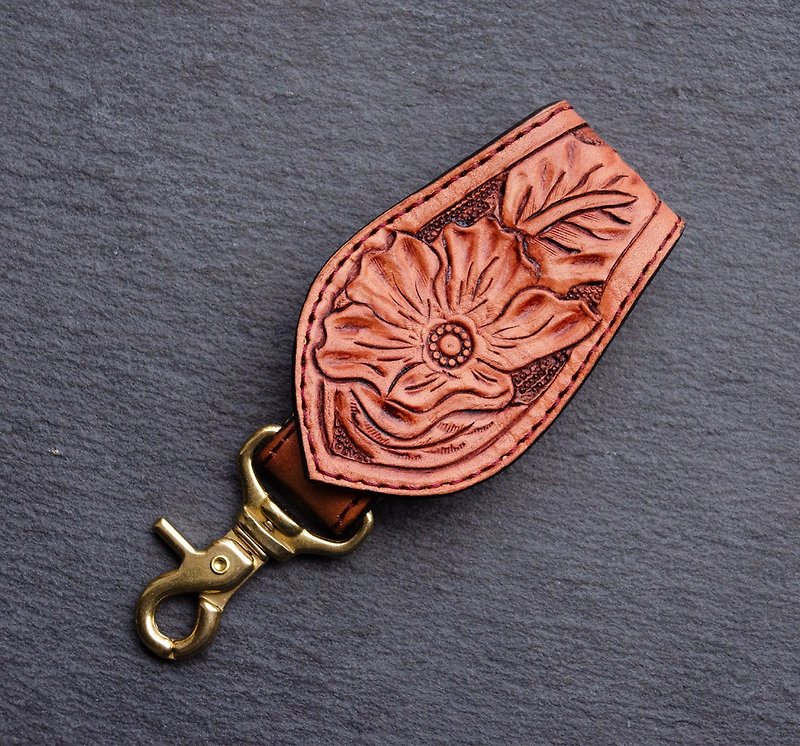 [Handmade] Tang Cao Leather Carved Keychain (Bronze Buckle) - Keychains - Genuine Leather Orange