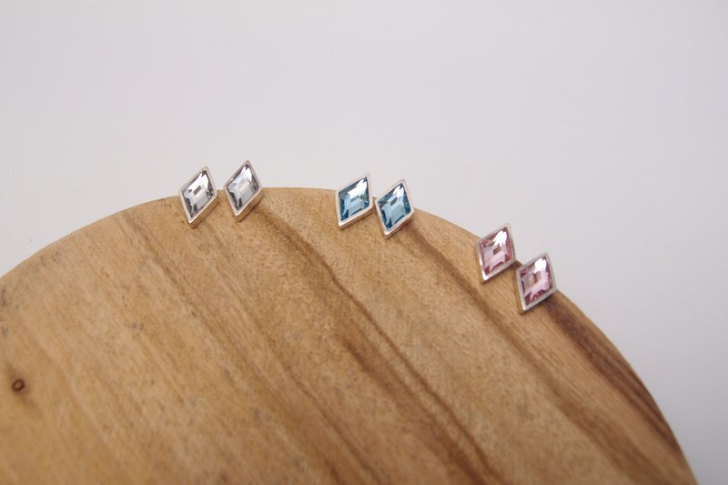 925純銀施華洛世奇小晶菱925純銀耳針-粉 純銀耳針 - 耳環/耳夾/耳骨夾 - 銀 藍色