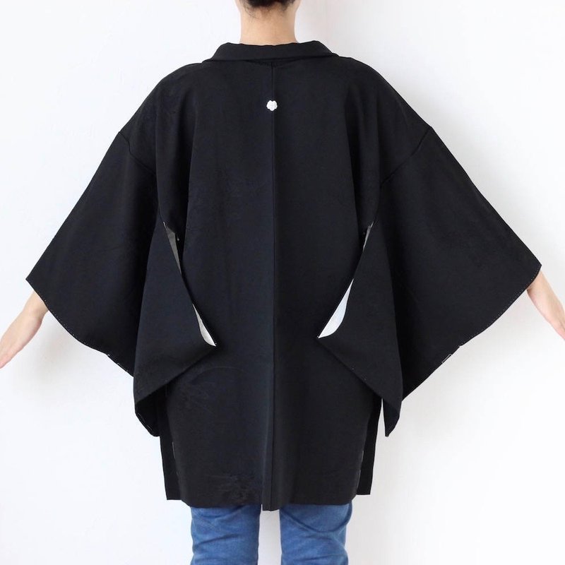 black floral haori jacket, Kimono, Japanese kimono, silk kimono /2136 - เสื้อแจ็คเก็ต - ผ้าไหม สีดำ