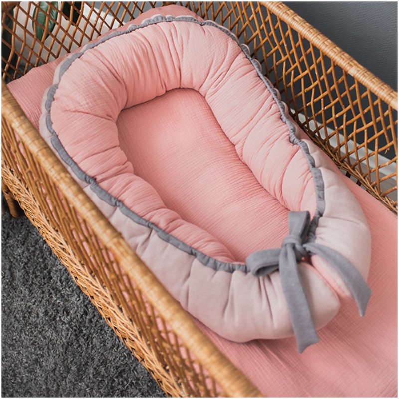 Shiny Pink Muslin Baby Girl Nest - 嬰兒床/床圍/寢具 - 棉．麻 粉紅色