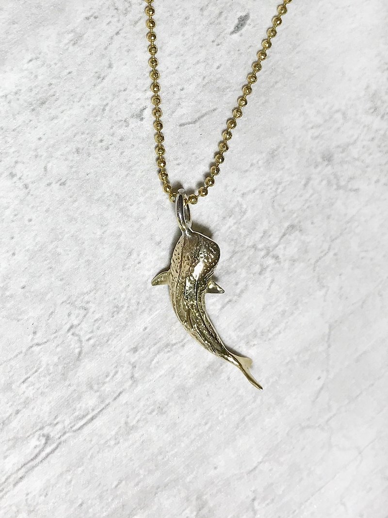 The small world of the sea. Whale shark necklace. Bronze. Brass - สร้อยคอ - ทองแดงทองเหลือง สีทอง