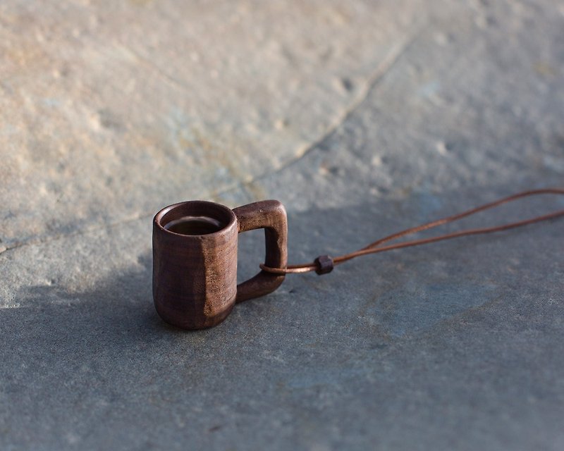 Qing system. Hand-made wooden small wine glass-walnut - ชุดเดินป่า - ไม้ สีนำ้ตาล