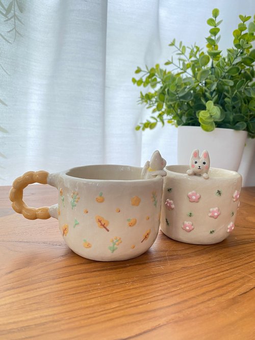 Cute cloud-shaped handmade ceramic mug. - Shop cher's pottery Cups - Pinkoi