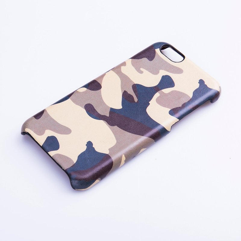 AOORTI :: Apple iPhone 6/6s 4.7-inch Handmade Leather Phone Case-Jungle Green Camouflage - เคส/ซองมือถือ - กระดาษ สีกากี