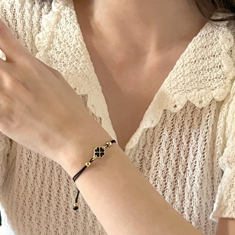 Lucky Four Leaf Clover Knot Bracelet (2Colors) - 手鍊/手環 - 繡線 黑色