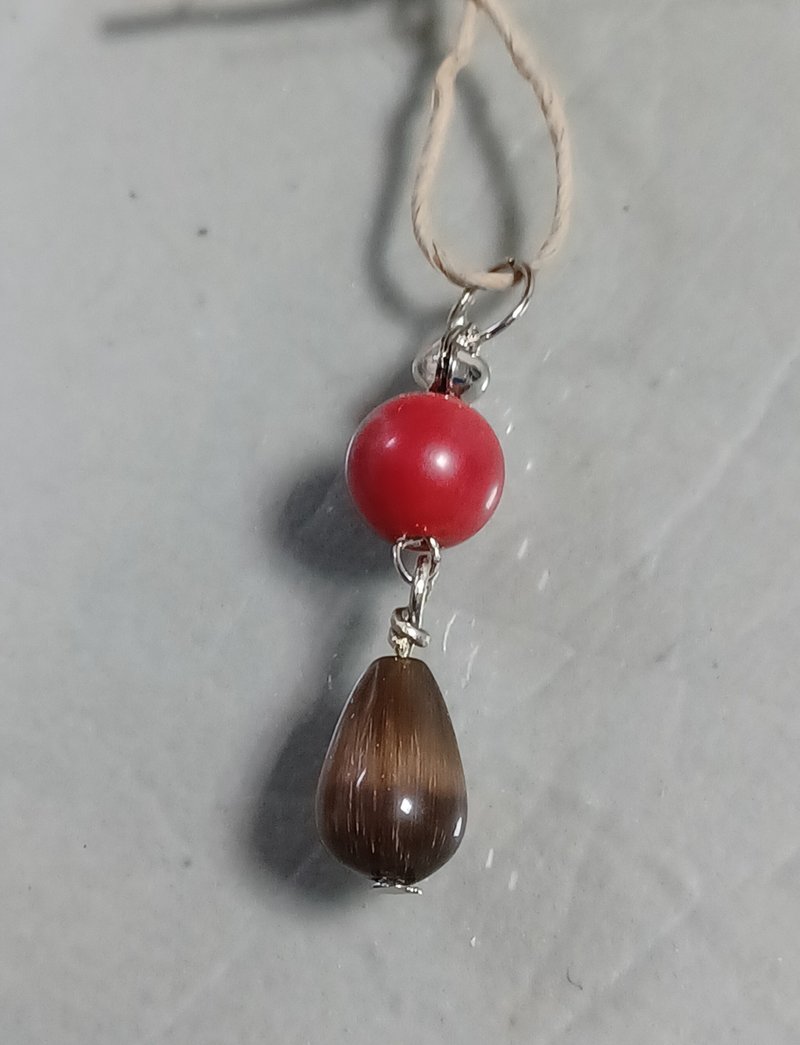 Cat's Eye Red Coral Pendant - สร้อยคอ - เครื่องประดับพลอย 