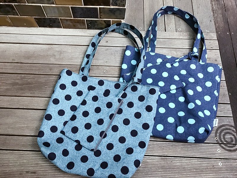 Picture bag/dark blue dots/shoulder bag/handbag/small wallet/mobile phone bag - กระเป๋าแมสเซนเจอร์ - ผ้าฝ้าย/ผ้าลินิน สีน้ำเงิน