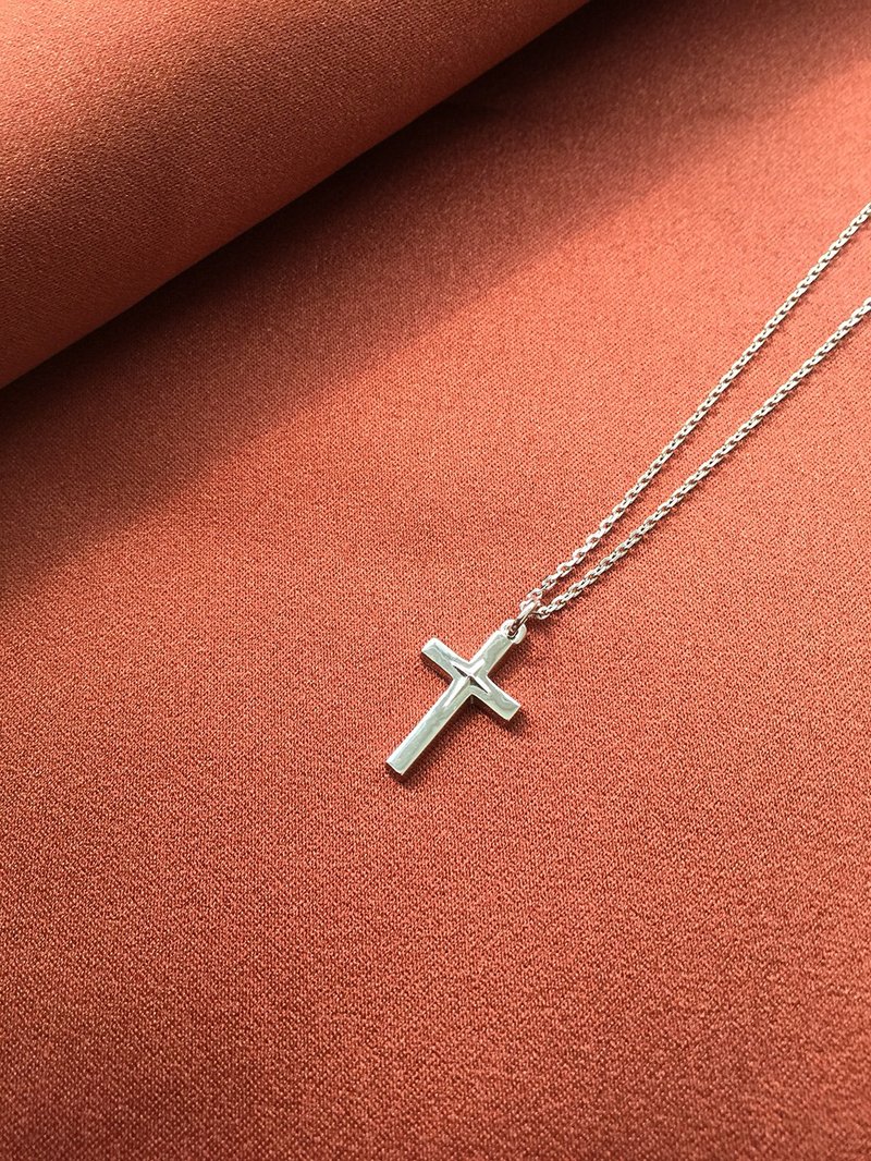 Necklace Cross Sterling Silver - สร้อยคอ - เงินแท้ หลากหลายสี