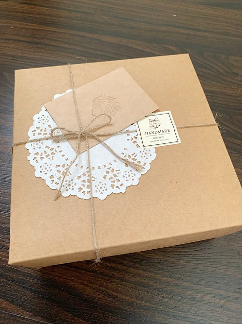 艾曼 AMAN 禮盒包裝加購-含紙盒、紙袋、卡片