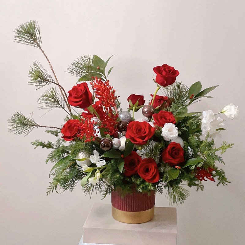 【鮮花】紅綠白色自然風聖誕桌花 - 其他 - 植物．花 紅色