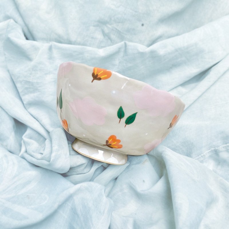 HAND-MADE Cloudy Chilling Bowl - 碗 - 陶 