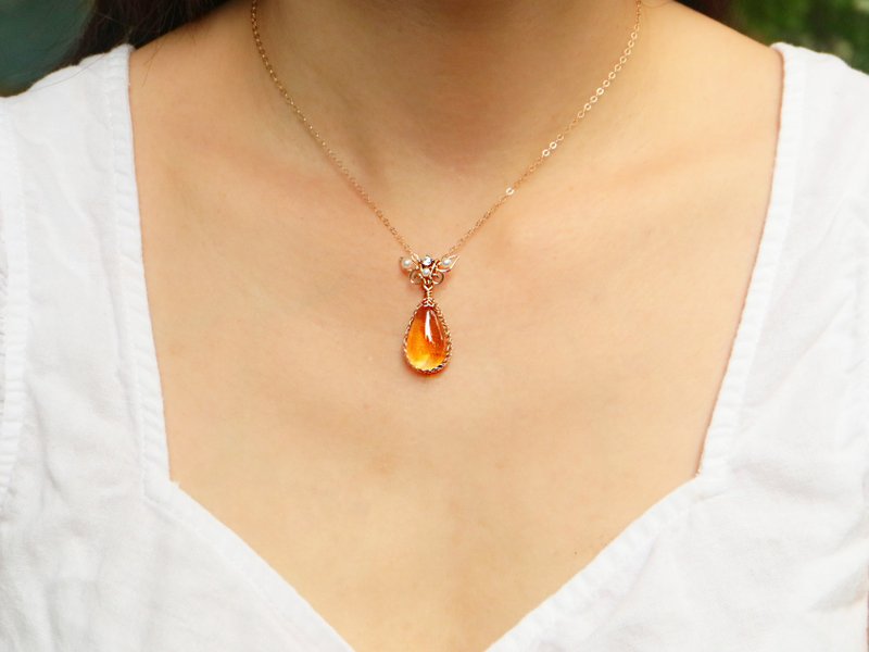 [Butterfly] Citrine necklace pure hand-wound 14k gold injection, unique and delicate, not bumping, fresh and versatile - สร้อยคอ - คริสตัล สีเหลือง