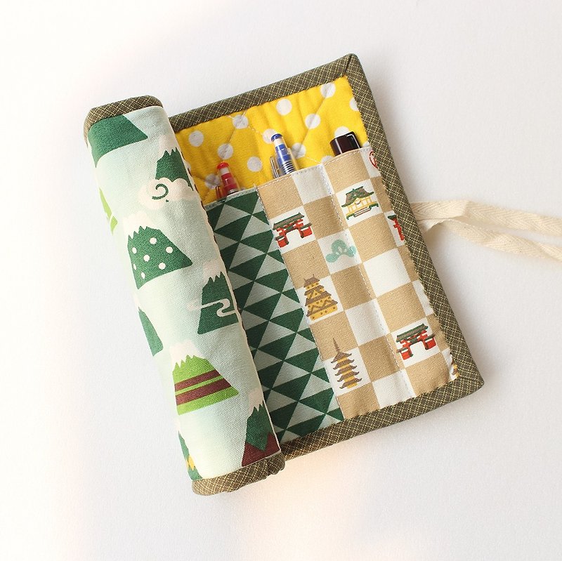 日式富士山捲式筆袋/鉛筆盒 - 鉛筆盒/筆袋 - 棉．麻 綠色