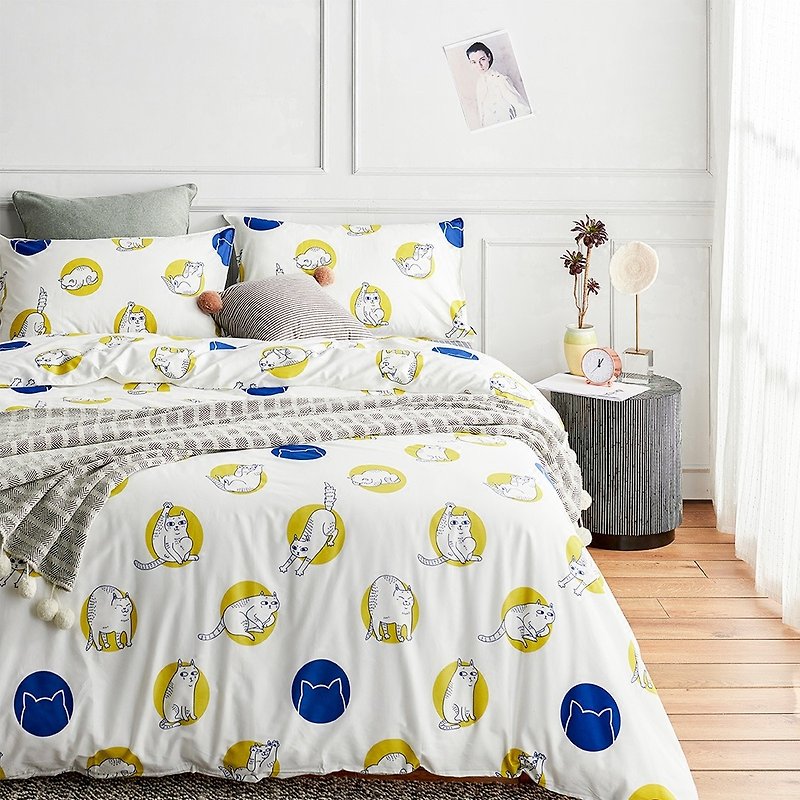 Circle 喵 pillowcase + quilt cover two-piece single double original hand-painted cat 40 cotton bed package optional - Bedding - Cotton & Hemp White