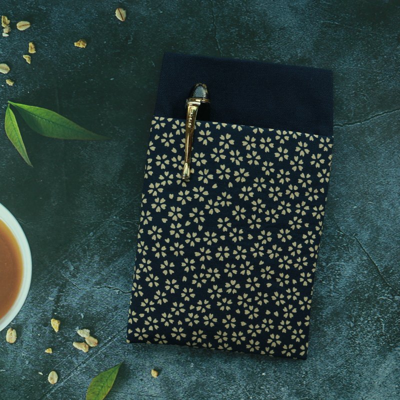 [Japanese flower] Pocket pencil case, nurse pencil case, doctor pencil case, teacher pencil case - Pencil Cases - Cotton & Hemp 