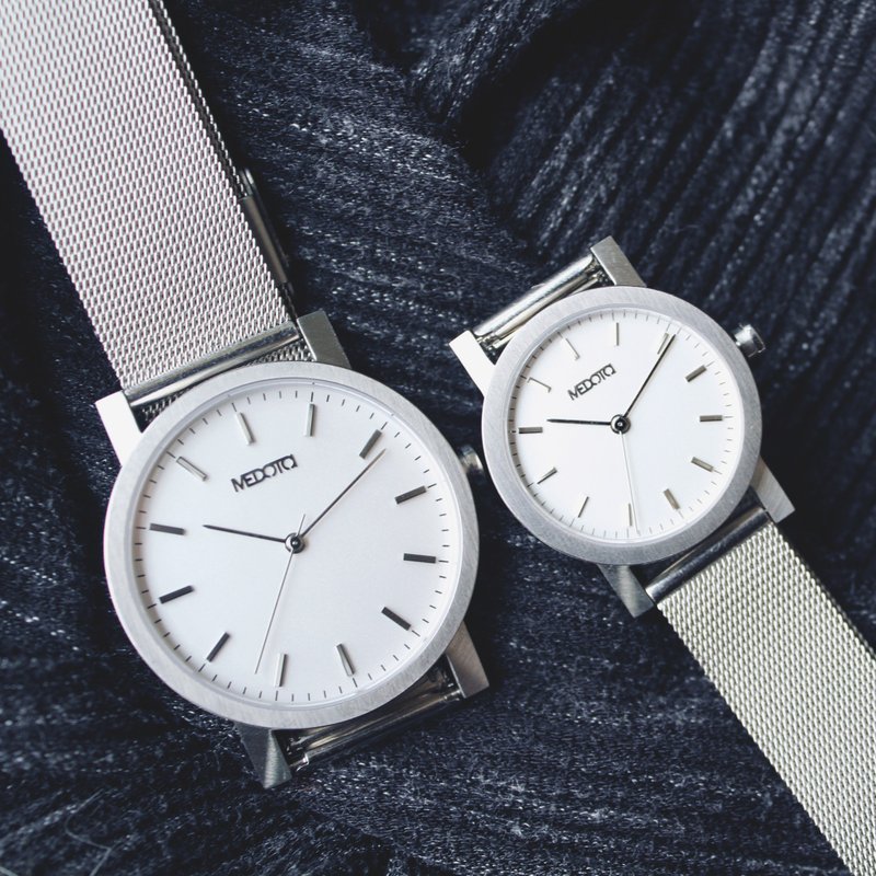 MEDOTA Minimalism Art Minimalist Lightweight Umbra Series Watch - นาฬิกาคู่ - สแตนเลส หลากหลายสี