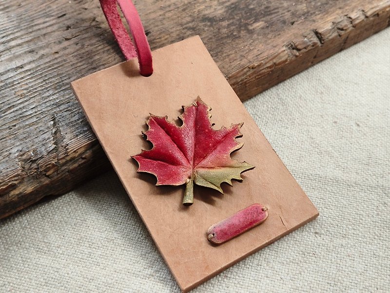 [Sugar Maple Luggage Tag/Set] Leather Jewelry/Customized English Name/Maple Leaf/Luggage Tag/Travel Essentials - Luggage Tags - Genuine Leather Red