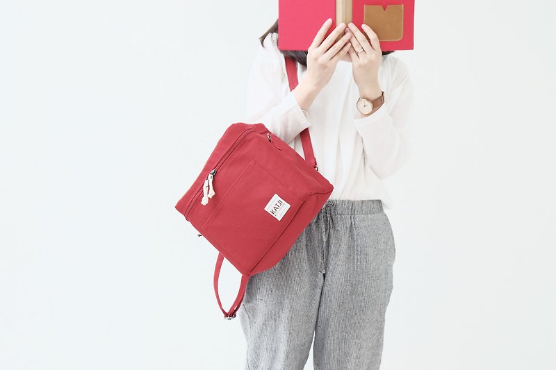 Bun Bag : Red Color - กระเป๋าแมสเซนเจอร์ - ผ้าฝ้าย/ผ้าลินิน สีแดง