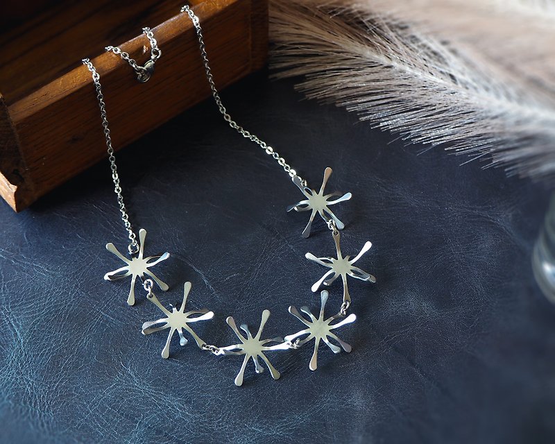 不鏽鋼 項鍊 銀色 - Stainless steel Ixora statement necklace