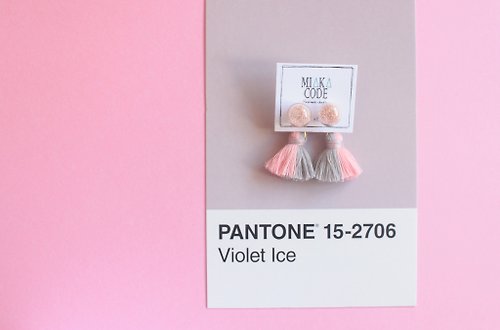 MIAKA CODE 。Handmade & Fashion 10mm透明玻璃球 珠子 Pastel 拼色(灰粉色) 流蘇 耳環/夾式耳環