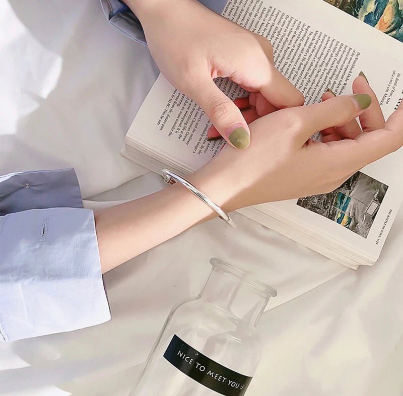 簡約百搭手環/手鐲 純銀 禮物 - 手鍊/手鐲 - 純銀 銀色