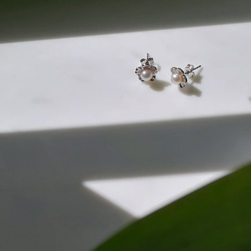 Bridal Secret Jewelry Sakura-5-6mm淡水珍珠純銀小巧耳環