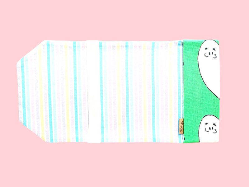 アザラシのブックカバー - 書衣/書套 - 棉．麻 綠色