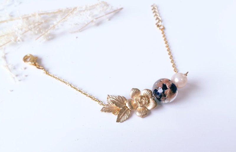 [] MOONACY little romance rose gold foil glass bead bracelet - สร้อยข้อมือ - เครื่องเพชรพลอย 